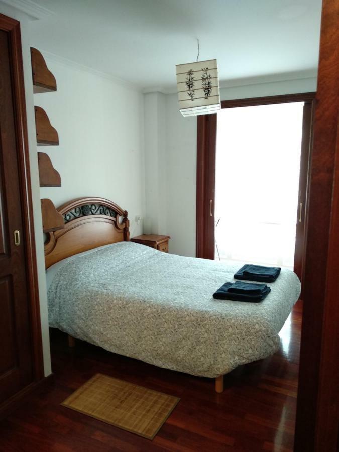 Acogedor Apartamento Cerca De Las Estaciones De Bus Y Tren A Coruña Buitenkant foto